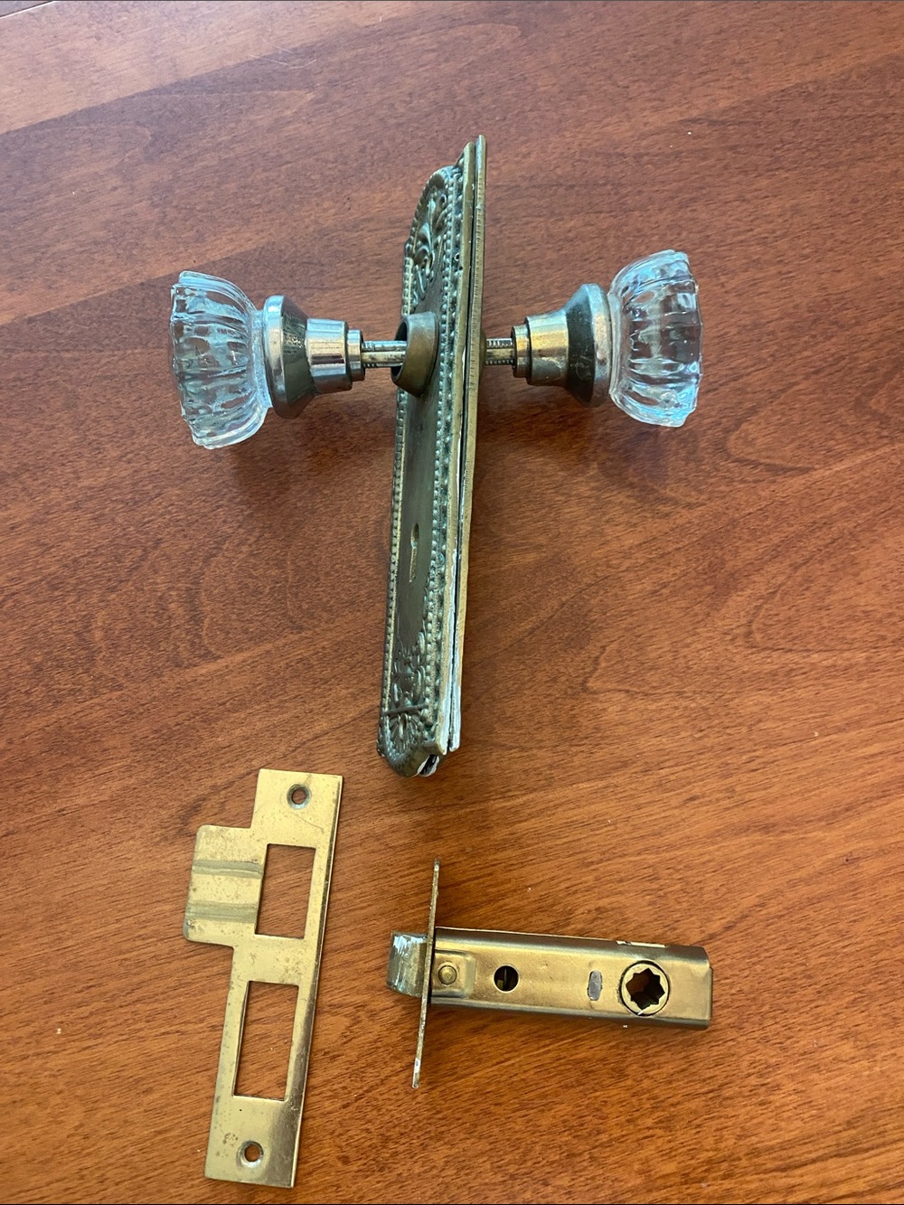 Antique Glass Crystal Door Knob Set with Ornate Backplate - Clear & Brass